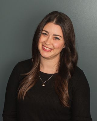 Photo of Stephanie Shaw, Registered Counselling Therapist-Candidate, MEd, LCT-C