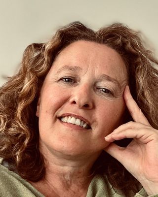 Photo of Sarah Williams, Counsellor, MNCPS Acc.