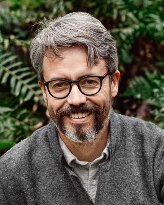 Photo of Tim Hanson, Psychiatrist, MA, MD