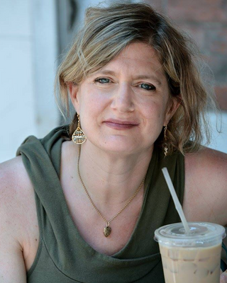 Photo of Kim Schneiderman - Kim Schneiderman, LCSW, Clinical Social Work/Therapist, LCSW