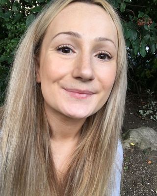Photo of Ruby Mitchell, Counsellor in Bristol, England