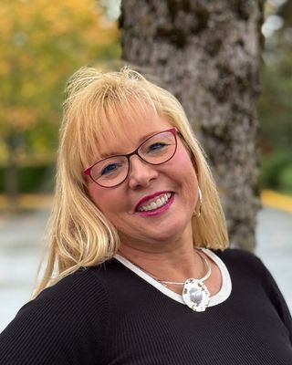 Photo of Melissa Osada - Neupathway (Melissa Osada), Psychiatric Nurse Practitioner, APRN, PMHNP, BC