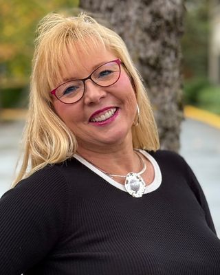 Photo of Melissa Osada - Neupathway (Melissa Osada), Psychiatric Nurse Practitioner, APRN, PMHNP, BC