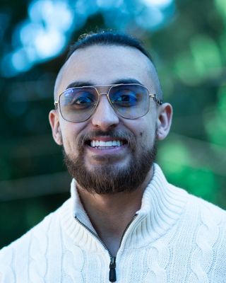 Photo of Miguel Garay, Pre-Licensed Professional