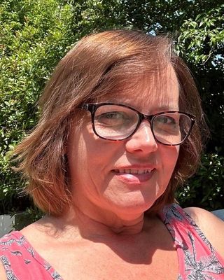 Photo of Nikki Whitehead, Counsellor, BACP