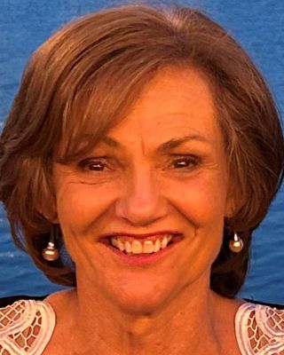 Photo of Shelley McDonald, Counsellor, ACA-L4