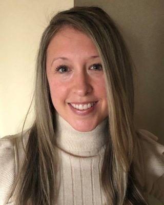 Photo of Erin Magoon, Counselor, LCPC