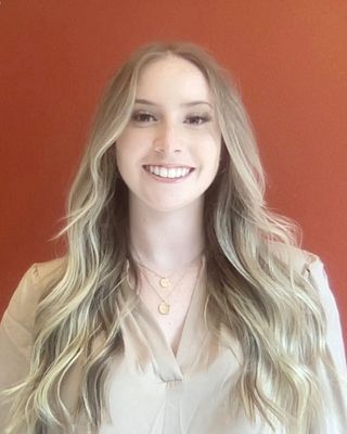 Photo of Sarah LaCasse, Pre-Licensed Professional, APCC