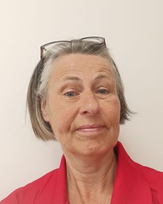 Photo of Helen Collins, Counsellor, MBACP