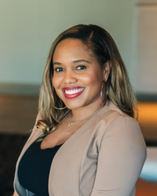 Photo of Geraldyn Luna, Clinical Social Work/Therapist, LISW