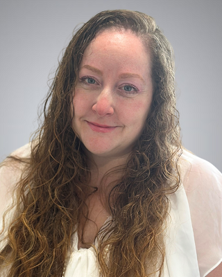 Photo of Ester Buchnik, RMFTI, Marriage & Family Therapist Intern