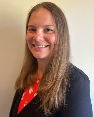Photo of Courtney Neustadt, Clinical Social Work/Therapist, LICSW, CAGCS