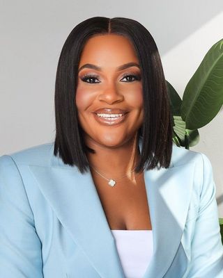 Photo of Cassandra Pierre, Psychiatric Nurse Practitioner, PMHNP