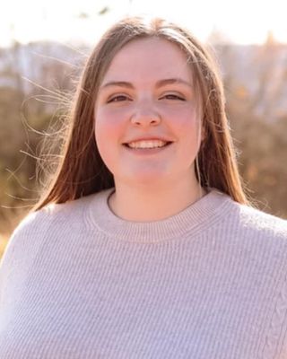 Photo of Courtney Holder, Clinical Social Work/Therapist, MSW, LICSW