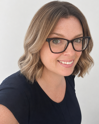 Photo of Dr Laura Onens, Psychologist, HCPC - Clin. Psych.