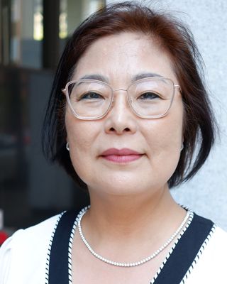 Photo of Mia Lim, Pre-Licensed Professional, Intern