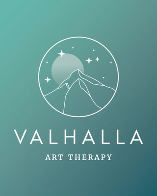 Photo of Lindsay Dew - Valhalla Art Therapy, RCATA, RTC, BFA, Counsellor