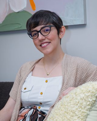 Photo of Mariana Chacon, Pre-Licensed Professional, MS, RMHCI