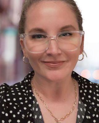 Photo of Dr. Emily Malecky, Clinical Social Work/Therapist, LCSW