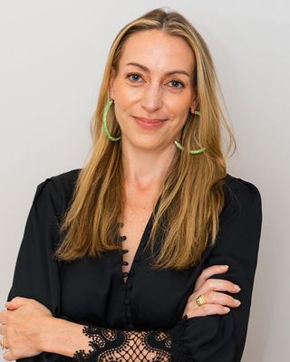 Photo of Molly Bates Tetteh, Clinical Social Work/Therapist, LCSW, LICSW, RYT