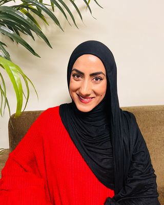 Photo of Nazia Hussain, Psychotherapist, MBACP Accred