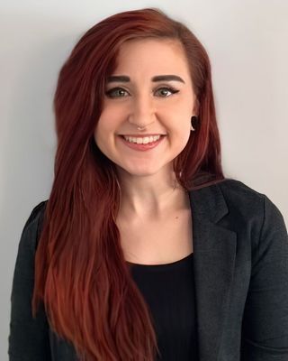 Photo of Danielle Sakach, Licensed Professional Counselor in Springfield, IL