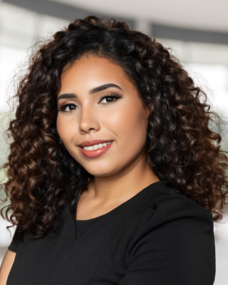 Photo of Yulissa Vera, Clinical Social Work/Therapist, LCSW