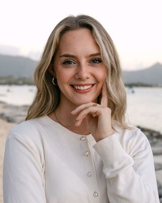 Photo of Emma Zook, Marriage & Family Therapist Associate, MA, LAMFT