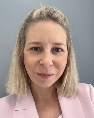 Photo of Louise Hale, Psychotherapist