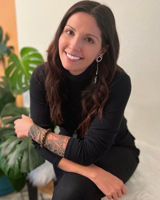 Photo of Lauren Davis, Counselor, LMHC, LPC, CRC