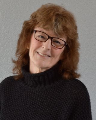 Photo of Debra Marshall, Marriage & Family Therapist, MA, LMFT, CCTP