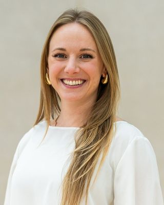 Photo of Kenzie Berg, Clinical Social Work/Therapist, LCSW