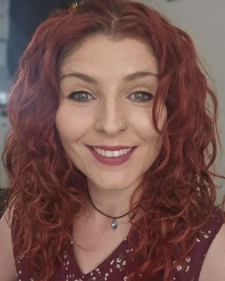 Photo of Laura Mayne, Counsellor, MNCPS Acc.