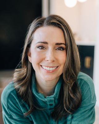 Photo of Leslie Lynn Brown - Lakewood Counseling Center, Licensed Professional Counselor, MA, LPC