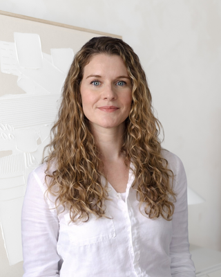 Photo of Siobhan Dowling, Registered Social Worker, MSW, RSW