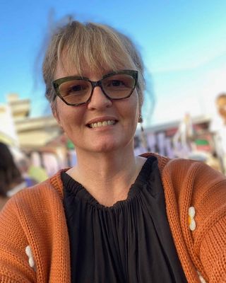 Photo of Bex Escott, Counsellor, NZCCA