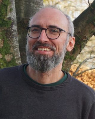 Photo of Alex King, Counsellor, MNCPS Acc.