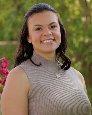 Photo of Zoe Smigels, Pre-Licensed Professional