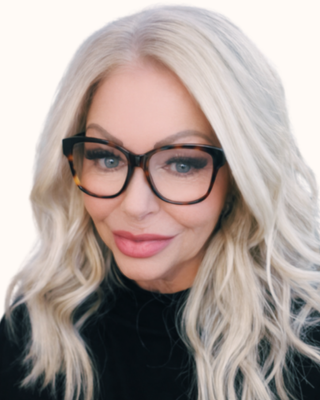Photo of Sherri Hilton - Sherri Hilton- Burnout, Workplace Stress, Pressure, Registered Psychotherapist (Qualifying)