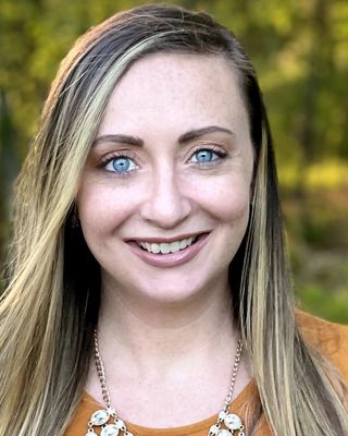 Photo of Danielle Higgins - Growth and Empowerment, Clinical Social Work/Therapist, MSW, LSW