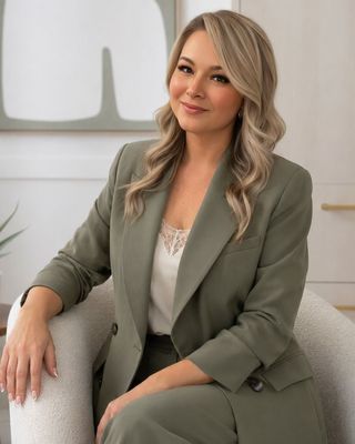 Photo of Melissa Giguere - Melissa Giguere - Trauma, OCD & Relationships, Registered Psychotherapist (Qualifying), MACP, CCC
