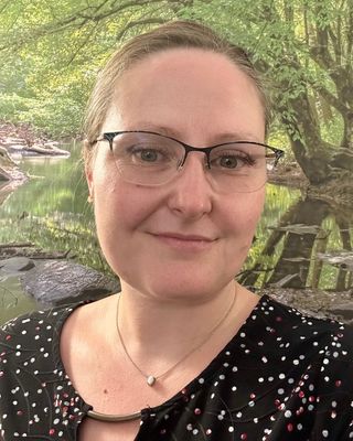 Photo of Leah Travis, Marriage & Family Therapist, LMFT