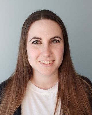 Photo of Stephanie Di Maria, Registered Psychotherapist (Qualifying), BCYC, BEd, MC