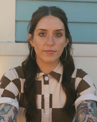 Photo of Emily Dean, Marriage & Family Therapist, LMFT