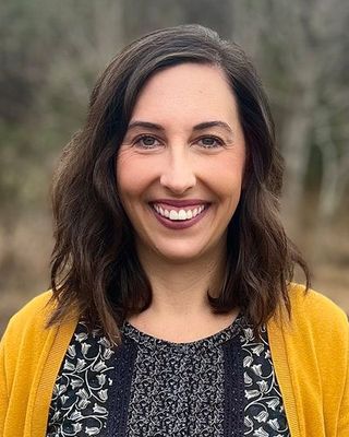 Photo of Lindsay Cutsinger, Marriage & Family Therapist, MS, LMFT
