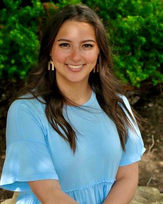 Photo of Julianna Wisneski, Marriage & Family Therapist, LMFT