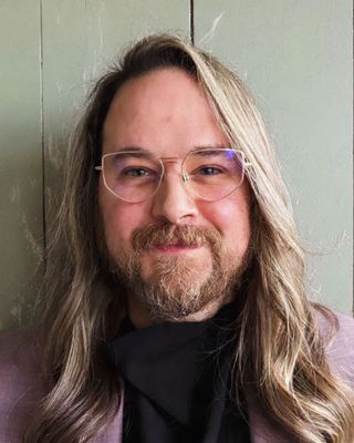 Photo of Fleurian Maxton, Registered Psychotherapist (Qualifying), BSocSc, BEd, MACP'26