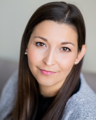 Photo of Emily Bahrij, Registered Psychotherapist, RP