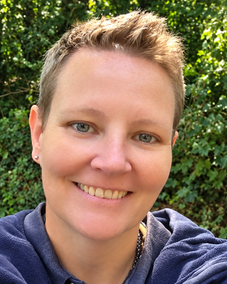 Photo of Melanie Frost, Counsellor, MBACP
