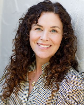 Photo of Allison Krieser, Associate Clinical Social Worker, MSW, ACSW